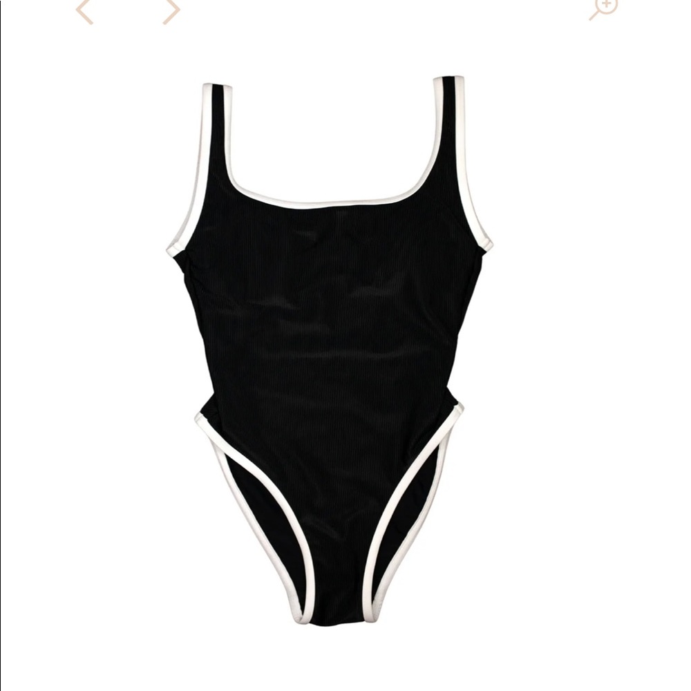 NEW LainSnow Swimsuit - black and white - XS
